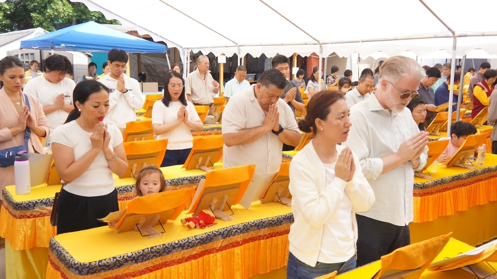 Dharma Assembly Honors Avalokiteshvara Bodhisattva's Holy Birthday at Holy Miracles Temple