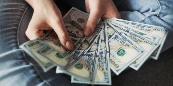 Savvy Ways to Reduce Monthly Expenses and Save Money