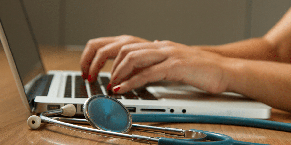 How Medical Writing Services Benefit Healthcare Companies