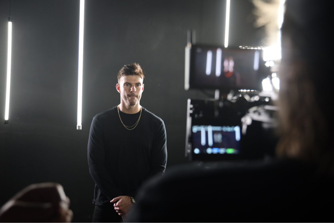 Exploring Dave Allen's Resilient Music and Modeling Career