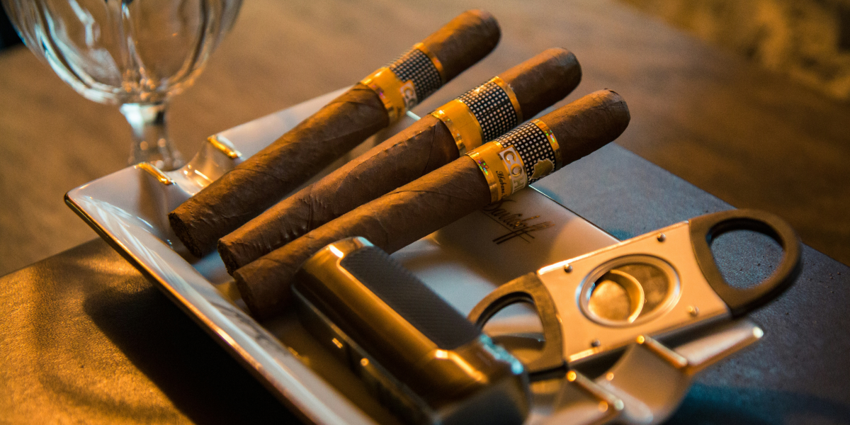 Tips for Choosing a New Type of Cigar to Try in the Summer