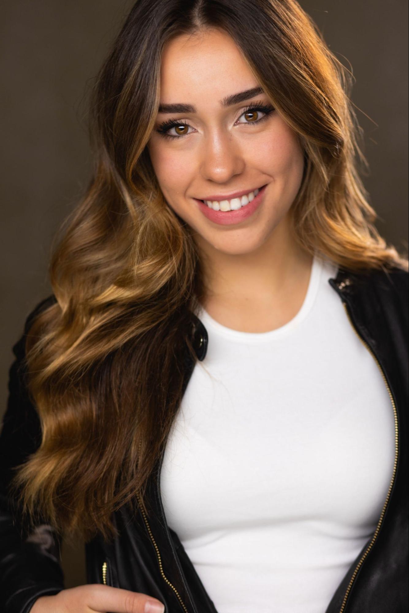 Mariona Roset, Spanish Dancer, Credits Mentors for Success