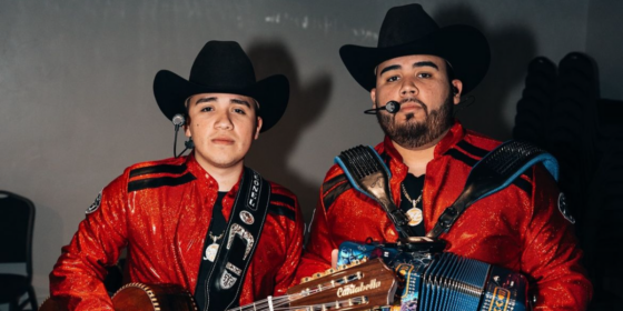 Viral Sensation- Hermanos Espinoza's DIOS POR DELANTE Dominates Mexican Music Charts