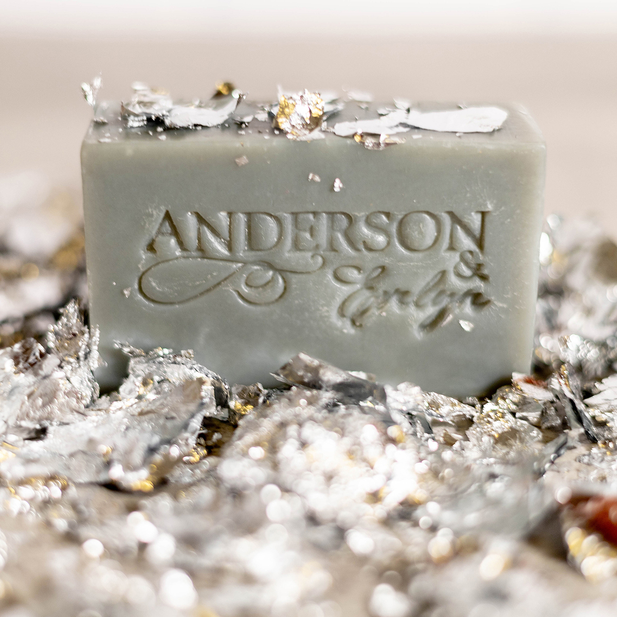 Redefining Luxury in Skin Care Anderson & Evelyn’s Commitment to Excellence (2)