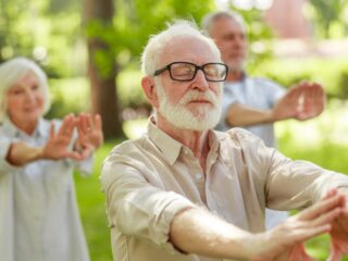 Healthy Aging Month: Encouraging Active Lifestyles for Older Adults in Los Angeles