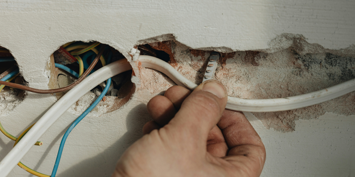 Signs You Need to Upgrade Your Cable Installation