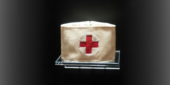 7 Must-Have Items for Your First Aid Kit Bag