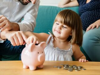 How to Teach Kids Smart Money Habits from an Early Age