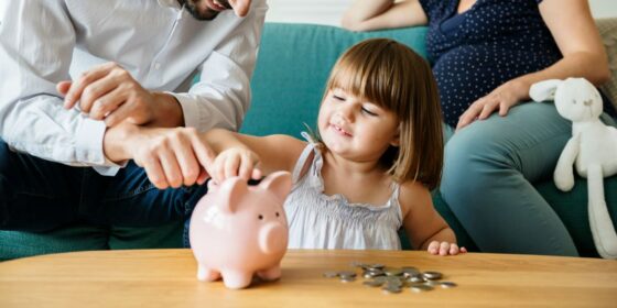 How to Teach Kids Smart Money Habits from an Early Age