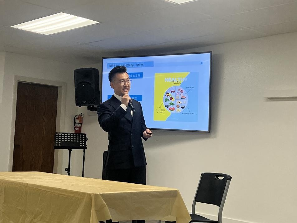 A Life-Changing Hour: Donghui Li’s Wellness Lecture Debunks Diet Myths and Inspires Community
