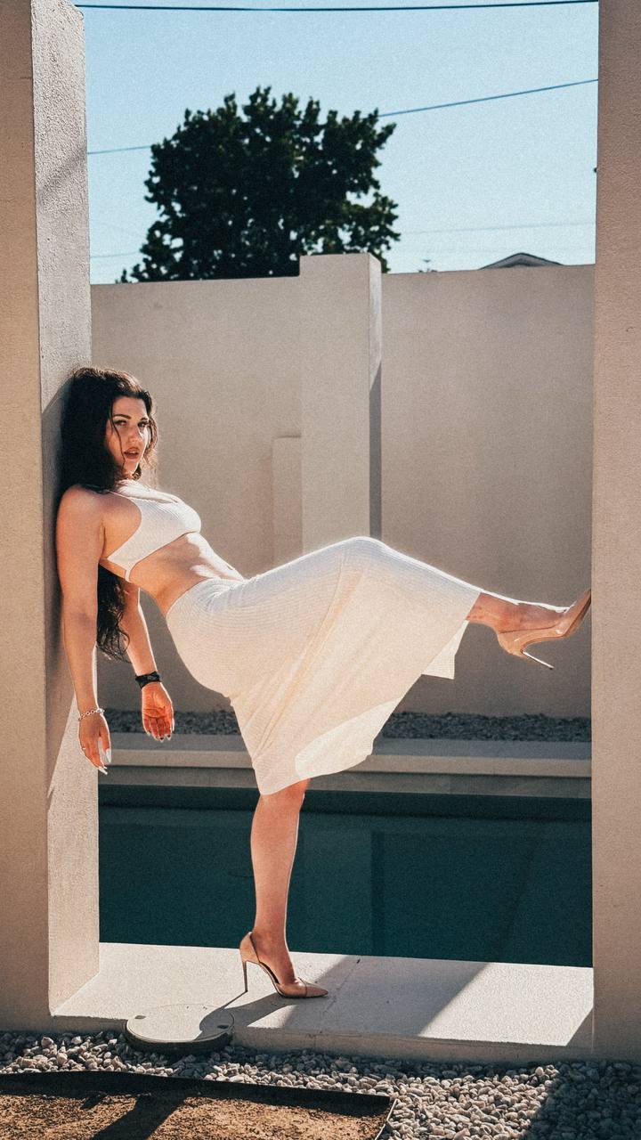 Interview with Maria Skakun The Vision Behind MANIC and the Power of Unfiltered Performance
