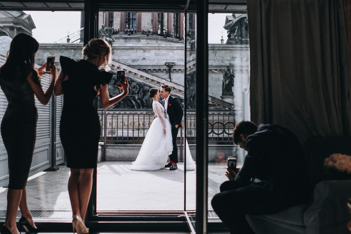 Capturing Emotion Through Elegance: The Fine Art Lens of Stanislav Khara
