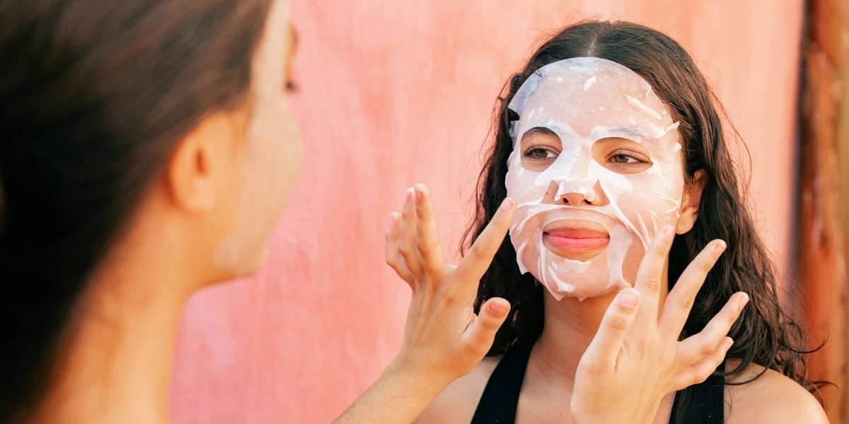 Milia to Clogged Pores: Identifying & Treating Tiny Bumps