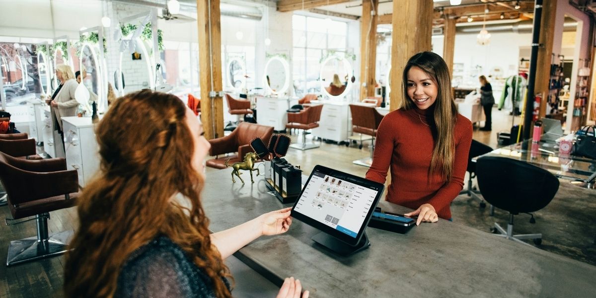 The Impact of Body Language in Sales Psychology