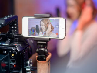 Microvlogging 101: How to Create Engaging Short-Form Video Content
