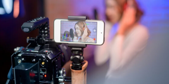 Microvlogging 101: How to Create Engaging Short-Form Video Content
