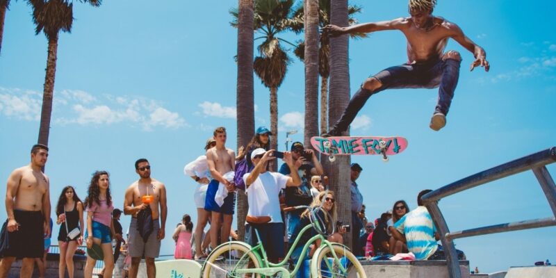 SoCal Surf & Skate Culture: Experience the Santa Monica Pier 360