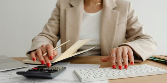 The Hourly Advisory Fee Model: How Embarc Advisors is Disrupting the Traditional Broker M&A Fee Structure