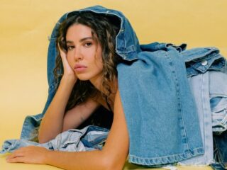 Denim's Big Comeback: How 2025's Revival Reflects Identity & Style Trends