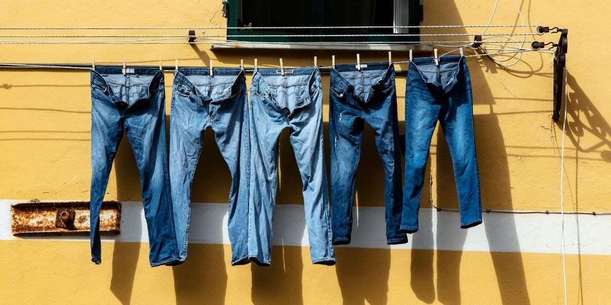 Denim's Big Comeback: How 2025's Revival Reflects Identity & Style Trends