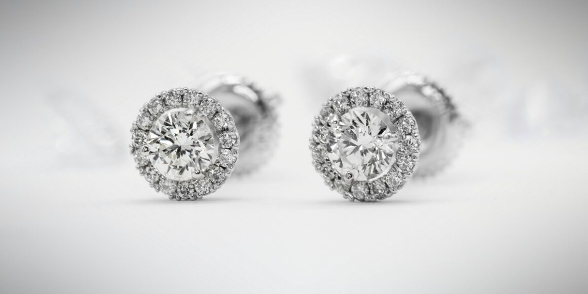 Diamond Pieces That We'll See Everywhere This Fall (2)