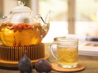 Inside Erbal Brews, the SoCal Brand Hand-Packing Herbal Blends for Everyday Hydration