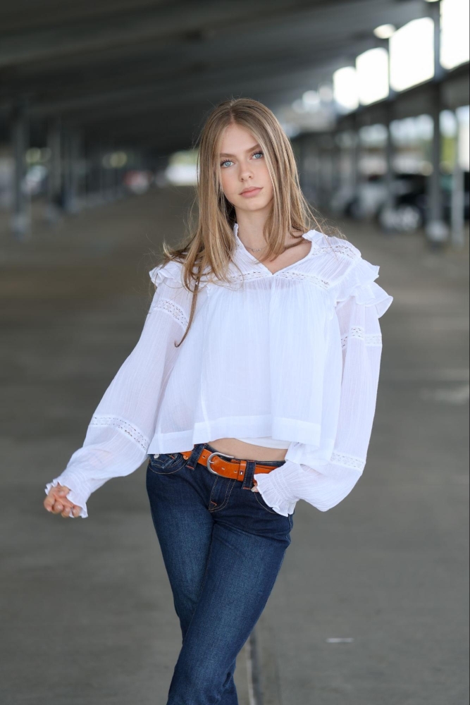 In Conversation With Nelly Opitz and the Rise of Authentic Presence