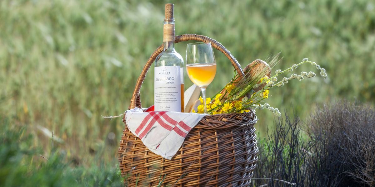 DC Wine and Spirits: Premium Wine Gift Delivery in Los Angeles – Make Moments Special