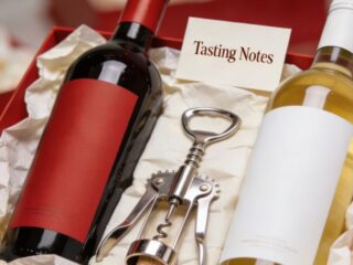 Explore Red and White Wine Gift Sets for Every Taste