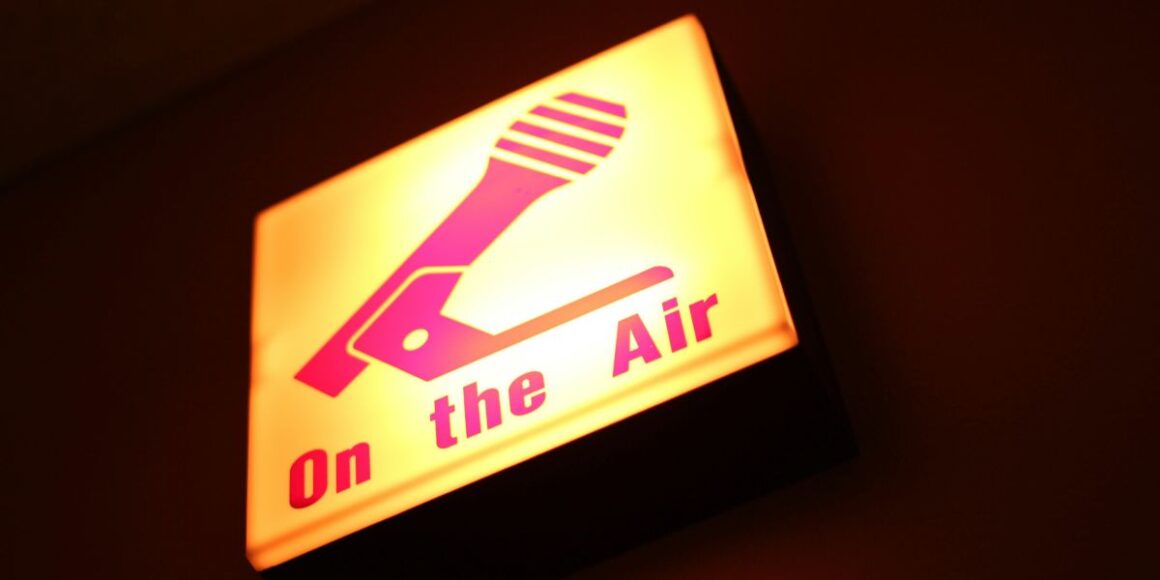 Storytelling and Narrative in Modern Talk Radio: The Andrew Kim Show