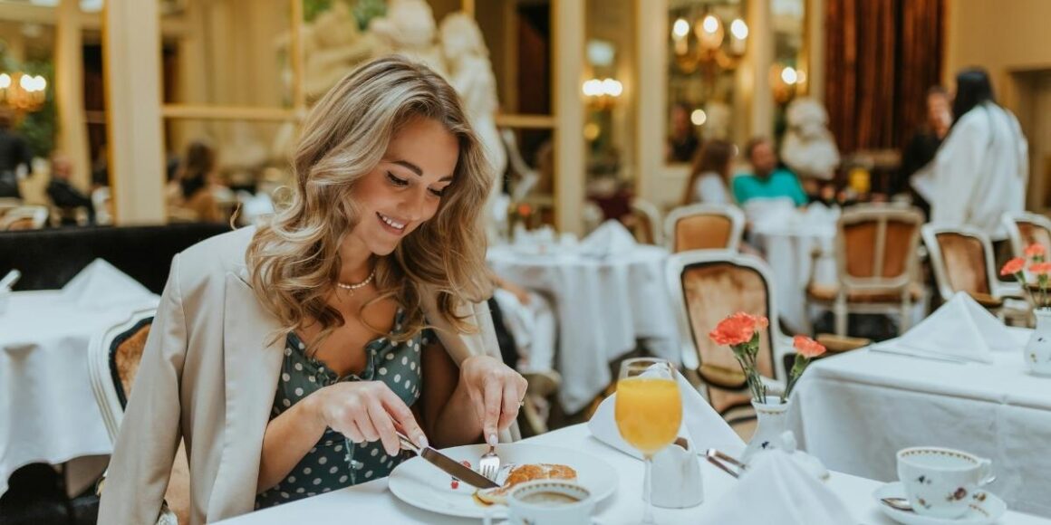 LA Experiential Dining Trend Turns Restaurants Into Social Stages