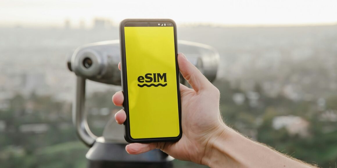 How to Choose a France Travel eSIM in 2026