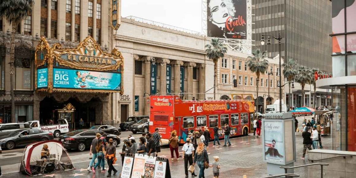 Hollywood Boulevard Retail Vacancy Climbs as Businesses Face Costs