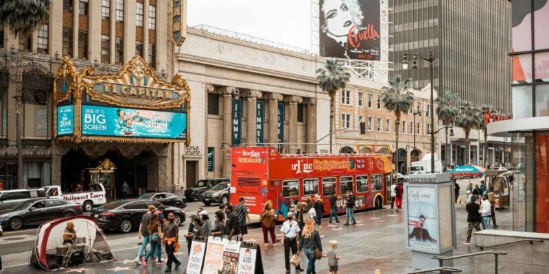 Hollywood Boulevard Retail Vacancy Climbs as Businesses Face Costs