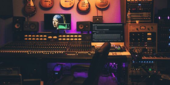 From Houston to Hollywood, 2 Times CB Elevates His Career Inside Paramount Recording Studios