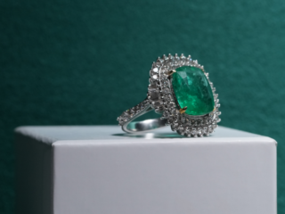 How Bespoke Fine Jewelry and Custom Emerald Pieces Became the New Luxury Standard