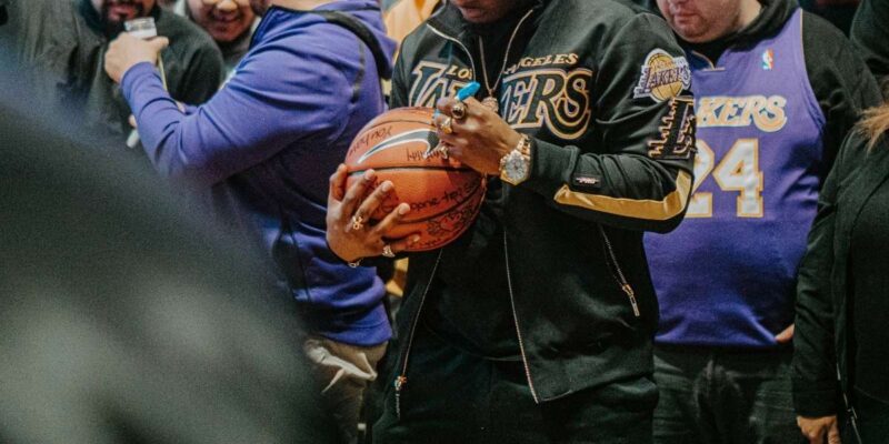 Los Angeles Lakers Ownership Deal Values Team at $12.5 Billion