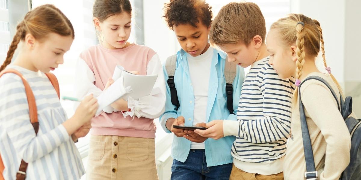 LAUSD Restricts AI Use for Students Across Los Angeles Schools