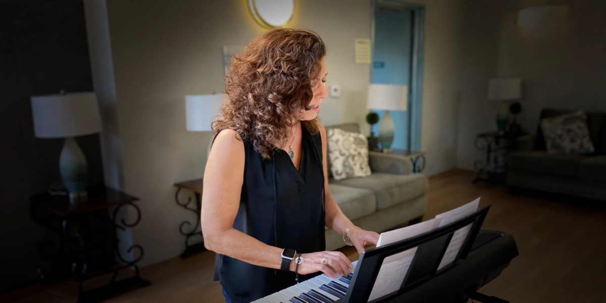 Dana Halle Finds Her Voice in a New Chapter of Songwriting
