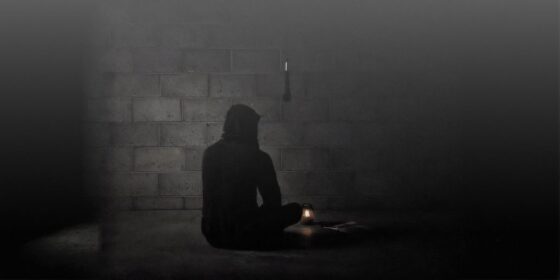 Solitary Vesper Turns Solitude Into a Place You Can Hear