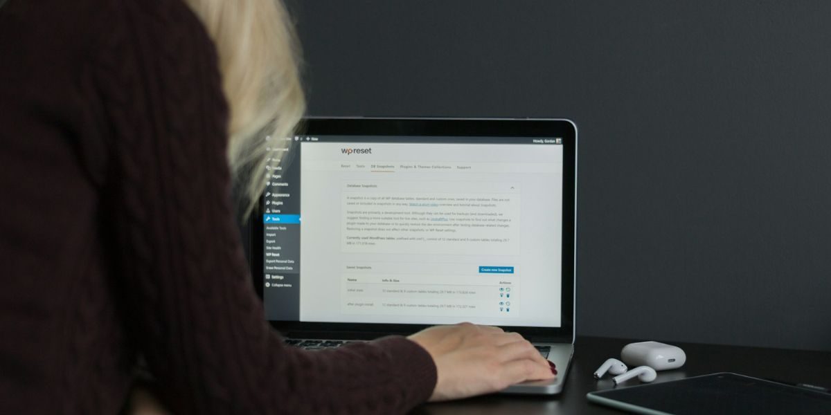 How To Build An Online Entertainment Brand Without A Tech Background